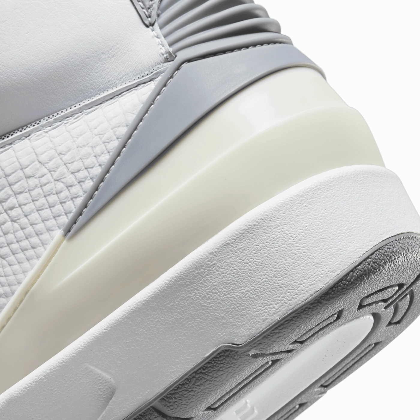 Air Jordan 2 Retro 'White and Cement Grey'