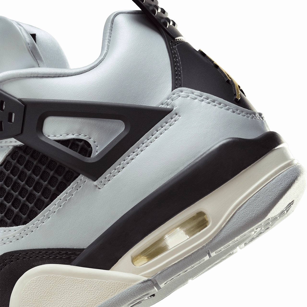 Air Jordan 4 Retro GS 'Pure Platinum'