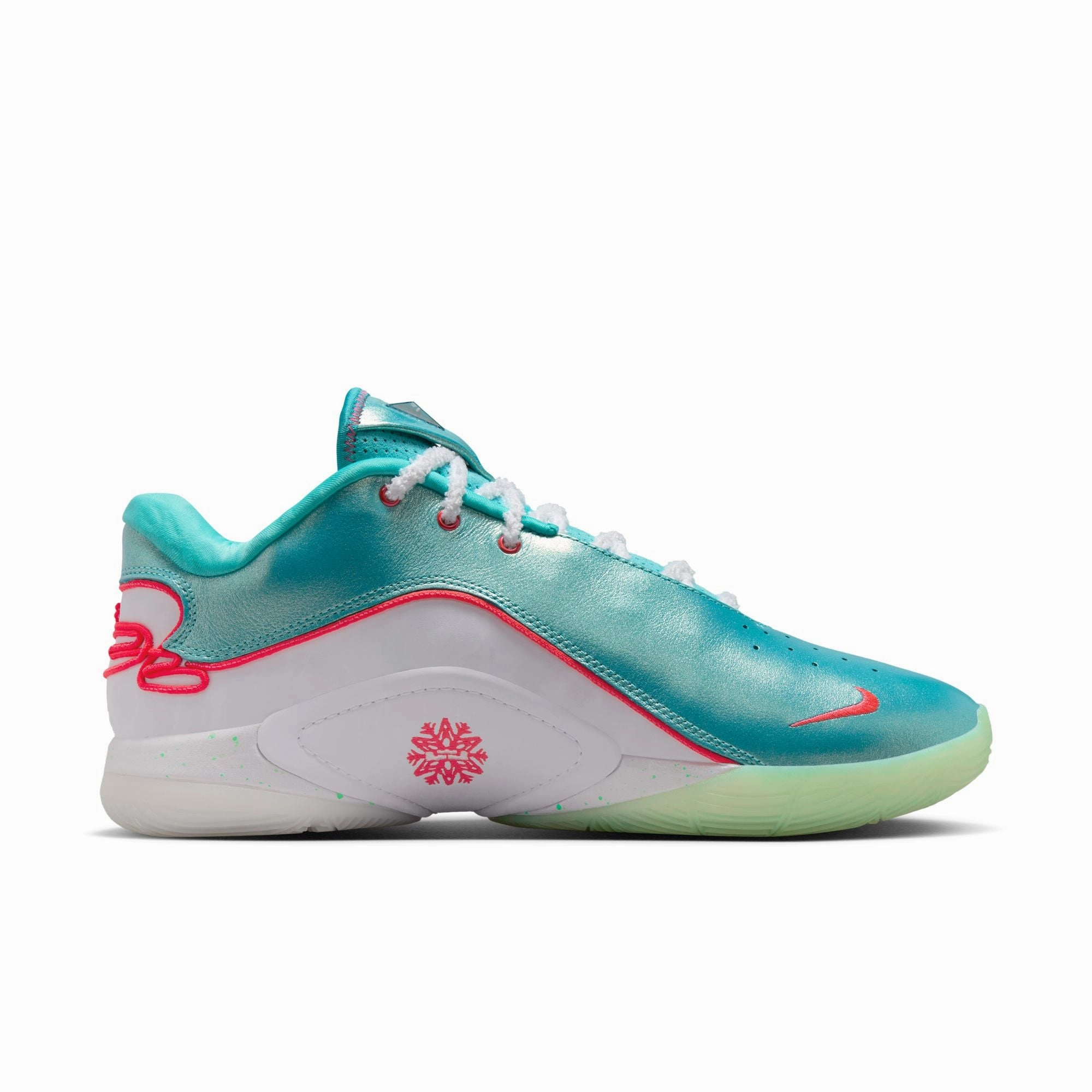 LeBron XXII: Limelight