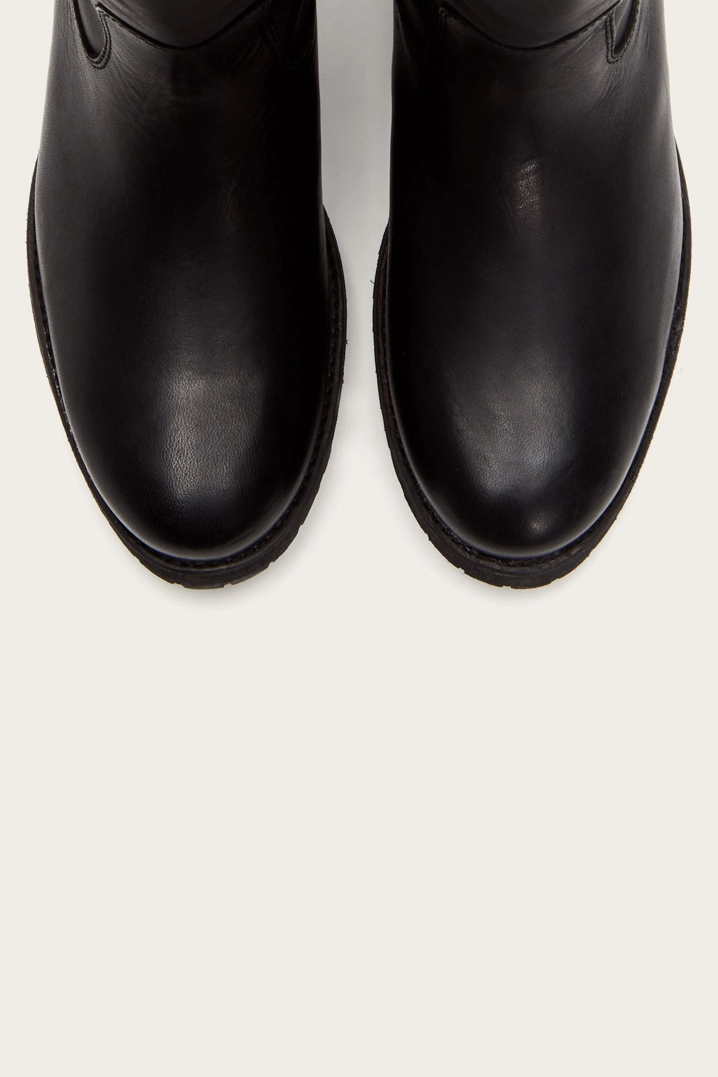 Melissa Button Lug Tall - Pre-Loved