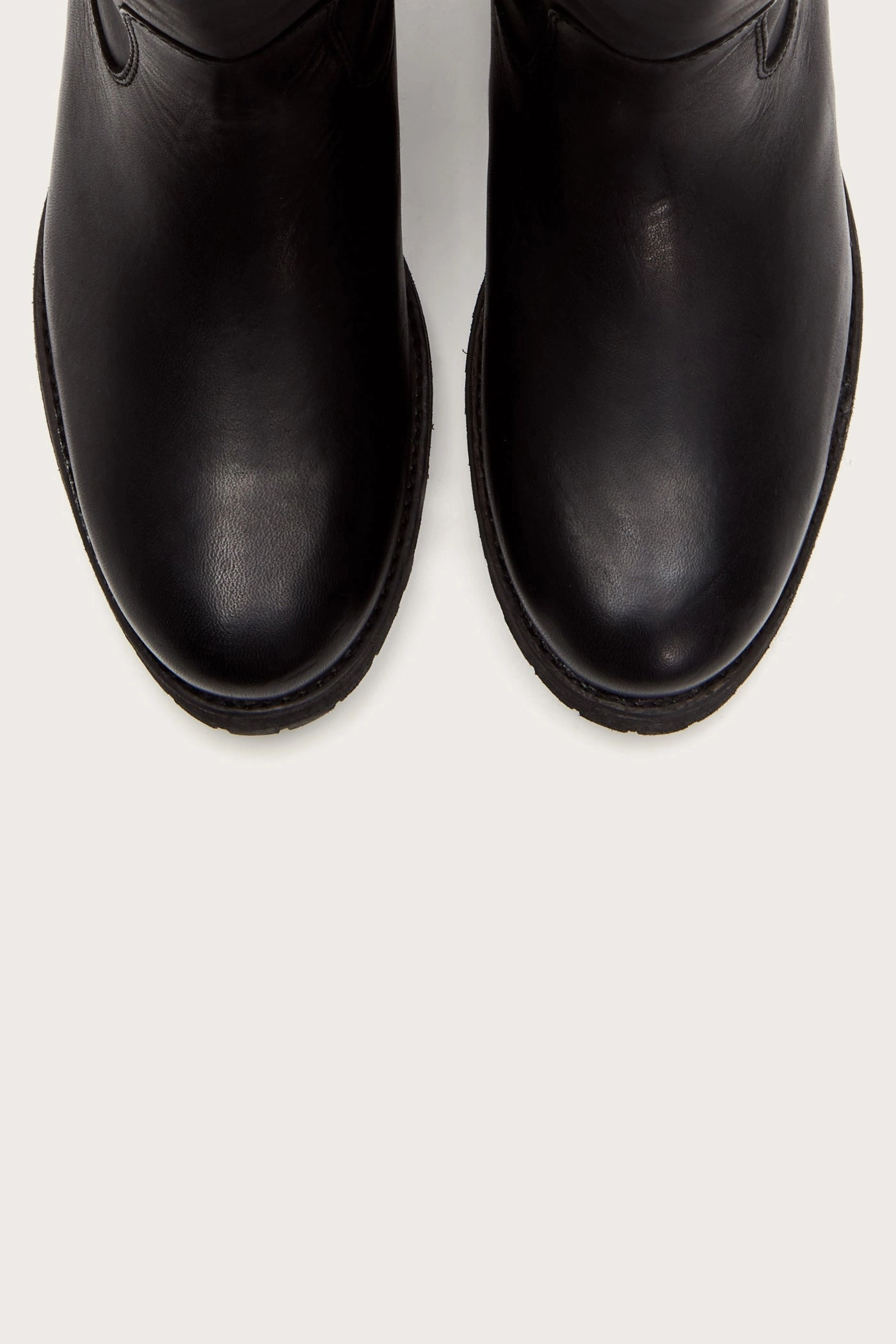 Melissa Button Lug Tall - Pre-Loved