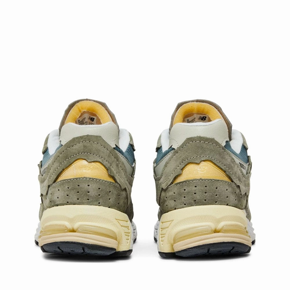 NEW BALANCE 2002R PROTECTION PACK MIRAGE GREY