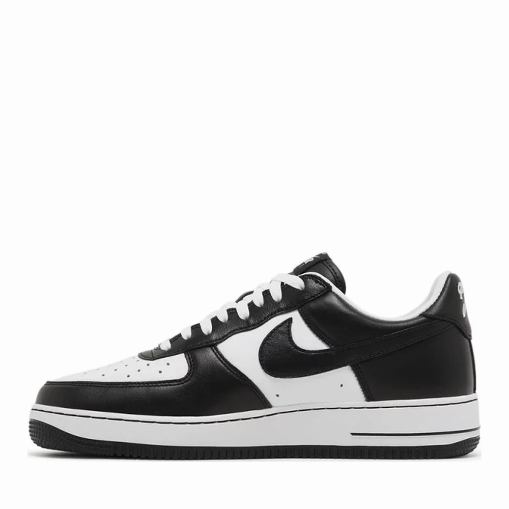 NIKE AIR FORCE 1 LOW QS TERROR SQUAD BLACKOUT (NEW)