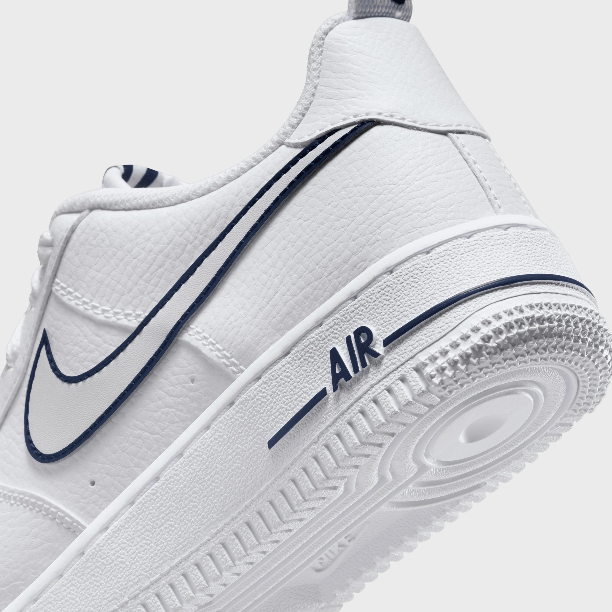 Nike Air Force 1 LV8 GS White / Photon Dust - Midnight Navy