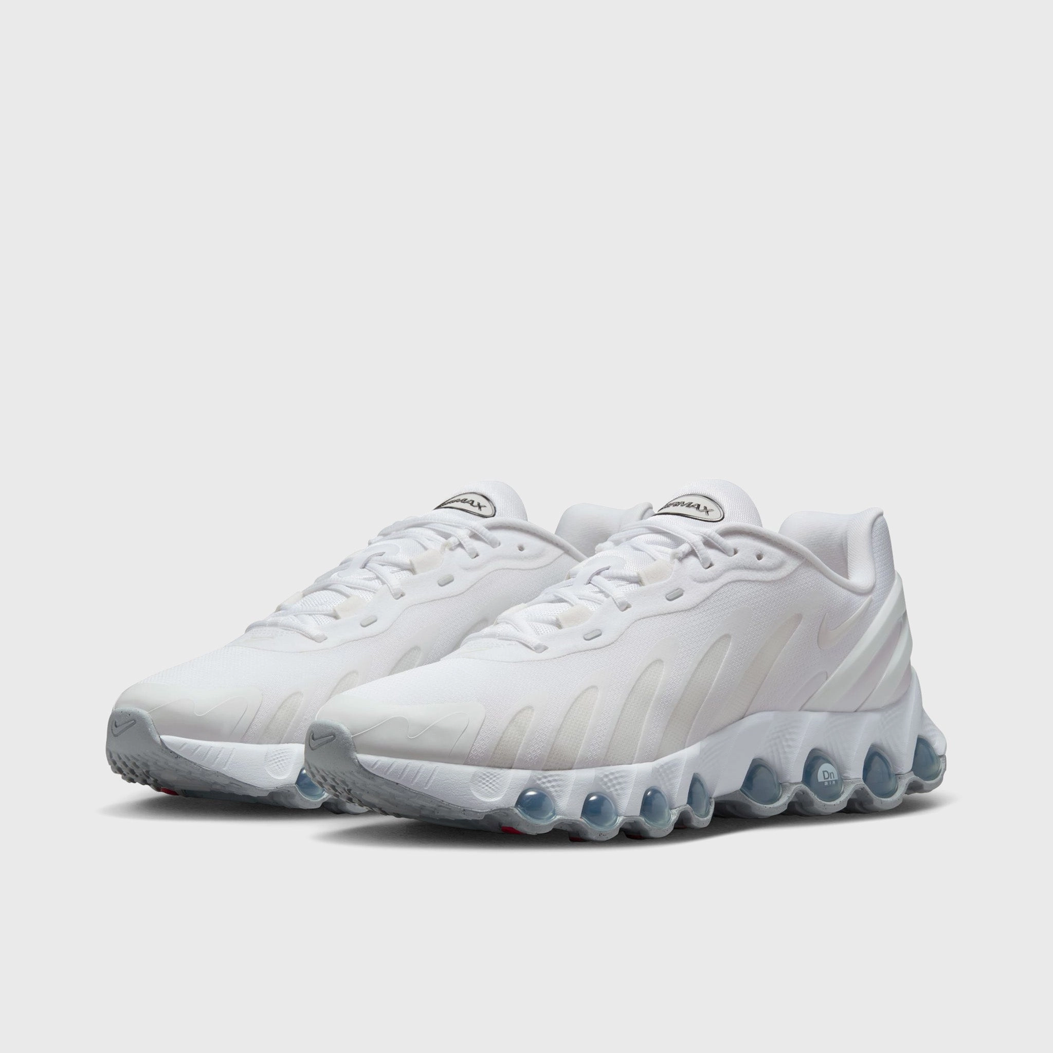 Nike Air Max DN8 White / Metallic Silver - White