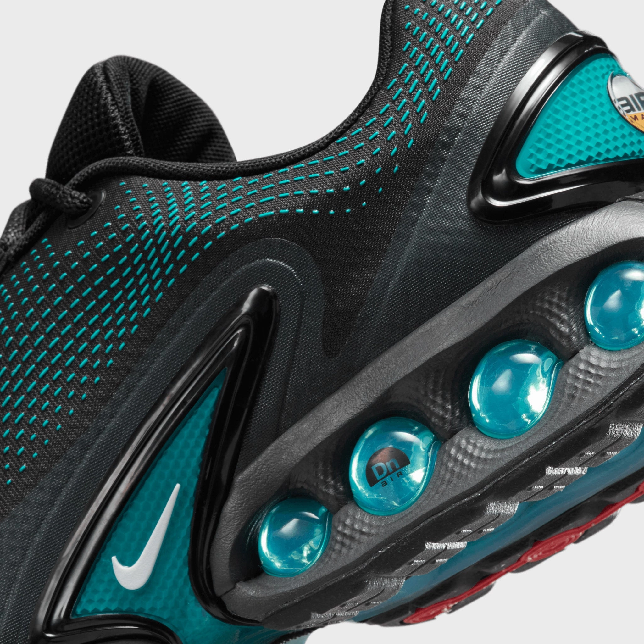 Nike Air Max DN ES Black / White - Dusty Cactus