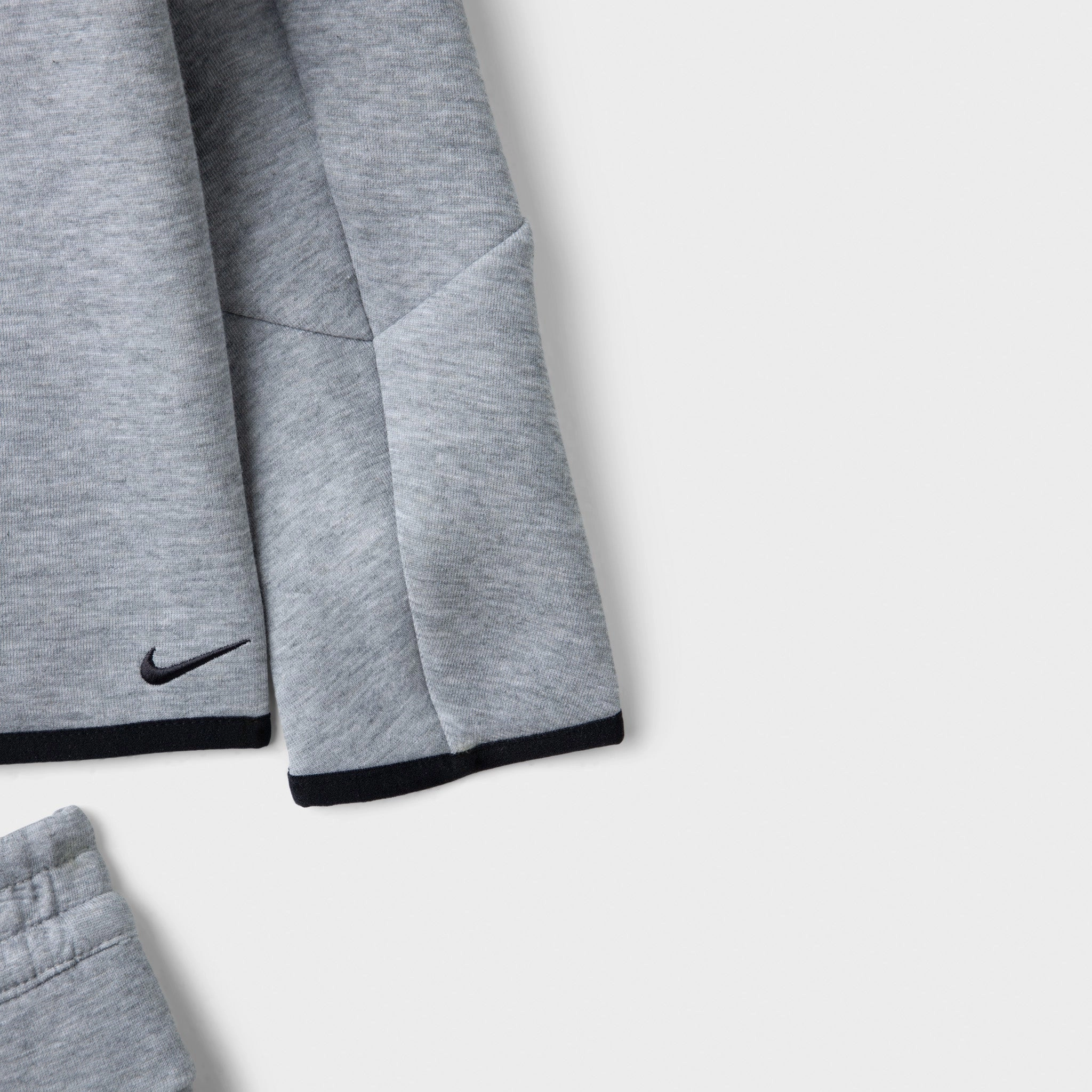 Nike Sportswear Child Boys' Tech Fleece Full Zip Hoodie Set / Dark Grey Heather