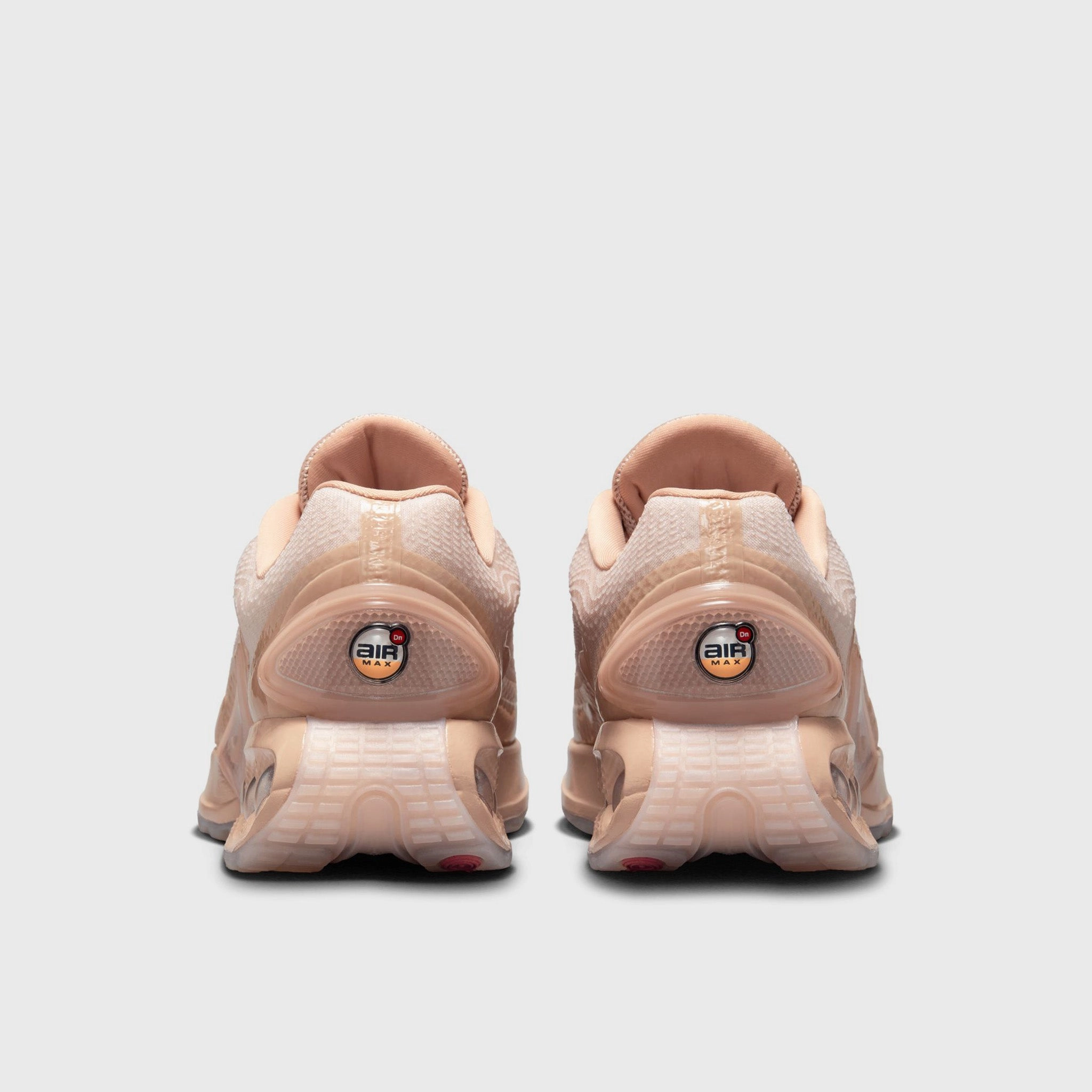 Nike Women's Air Max DN ISA Bio Beige / Sanddrift - Hemp