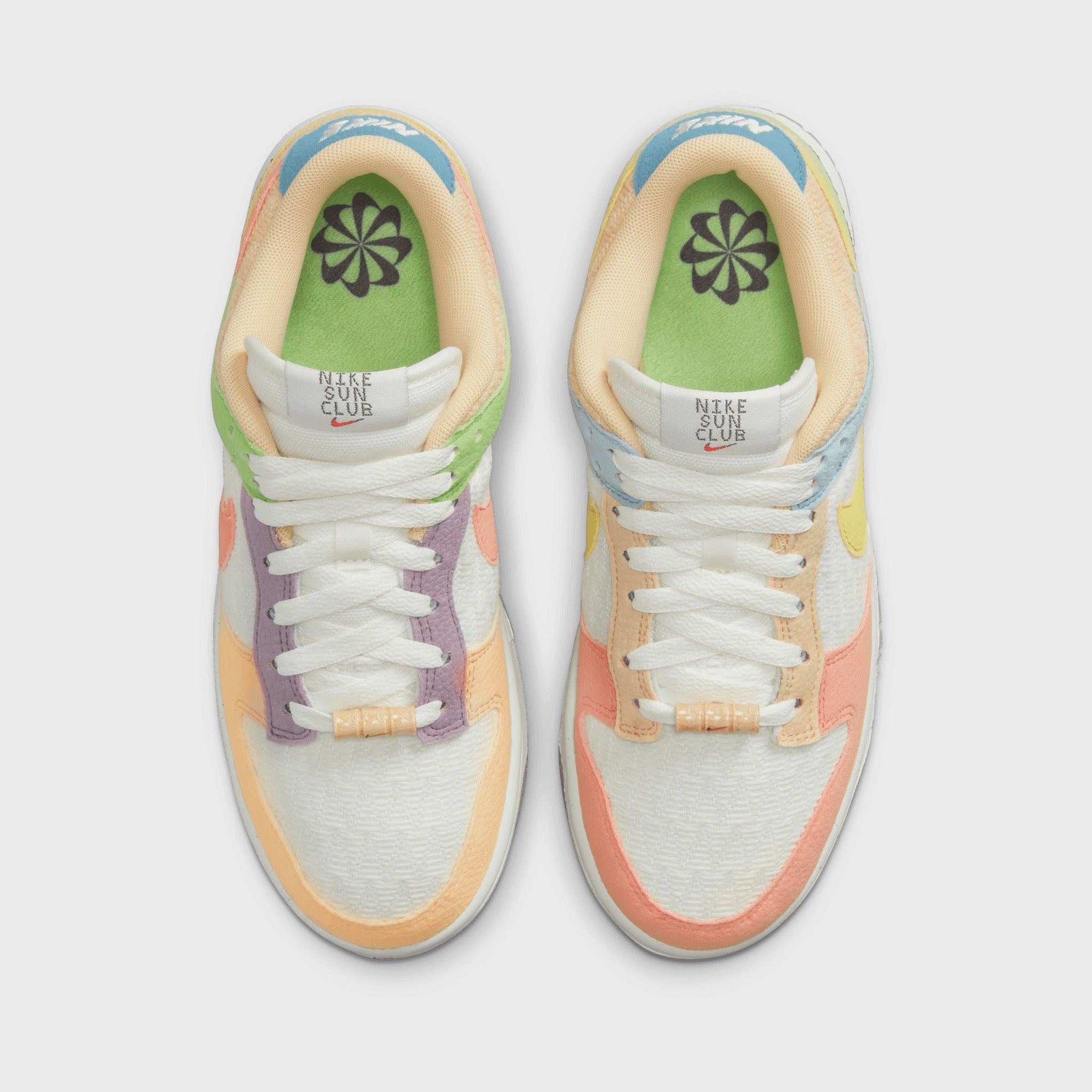 Nike Women's Dunk Low SE Sail / Sanded Gold - Lt Madder Root