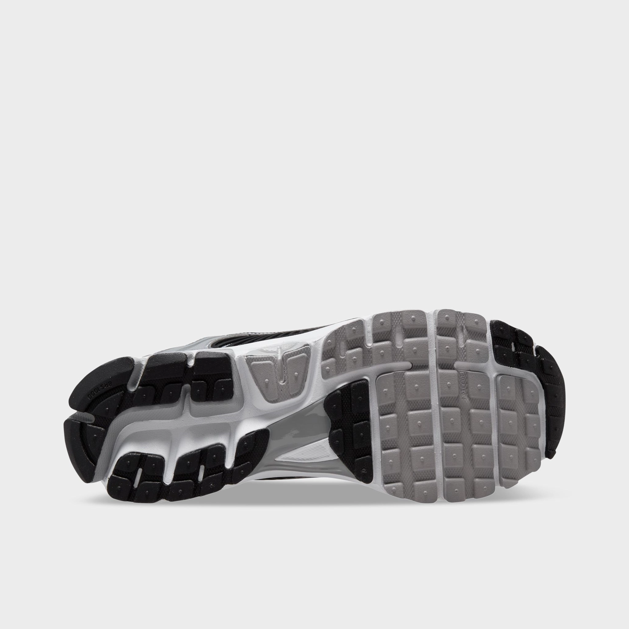 Nike Zoom Vomero 5 Metallic Silver / Black - Pure Platinum