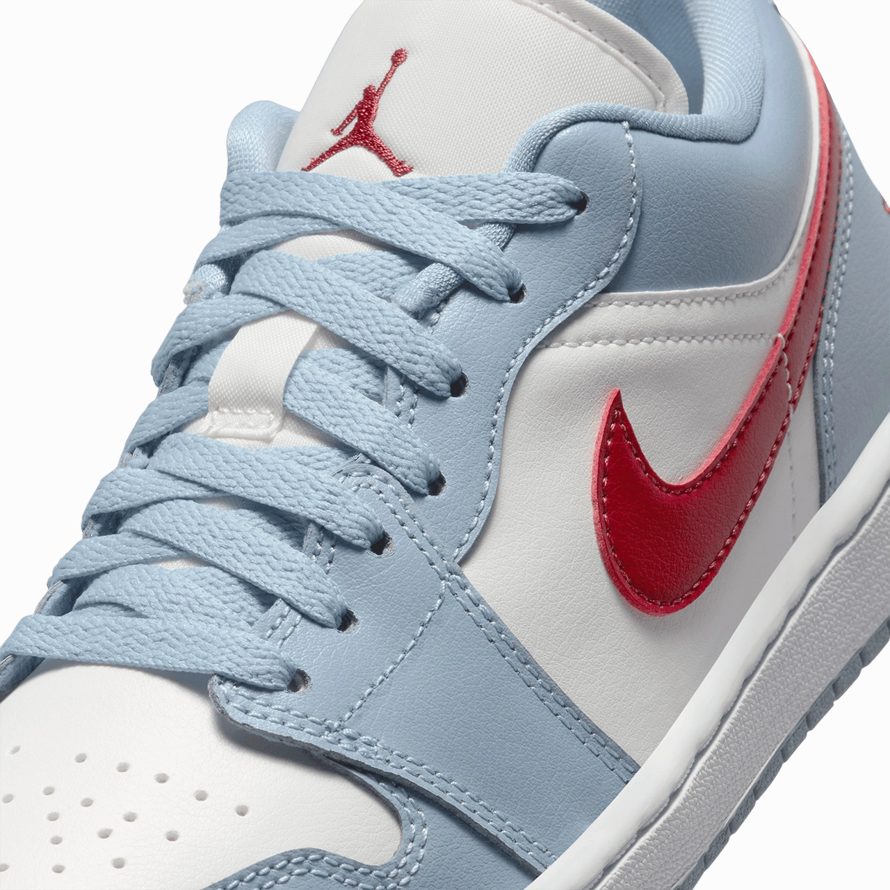 Wmns Air Jordan 1 Low 'Blue Grey and Dune Red'
