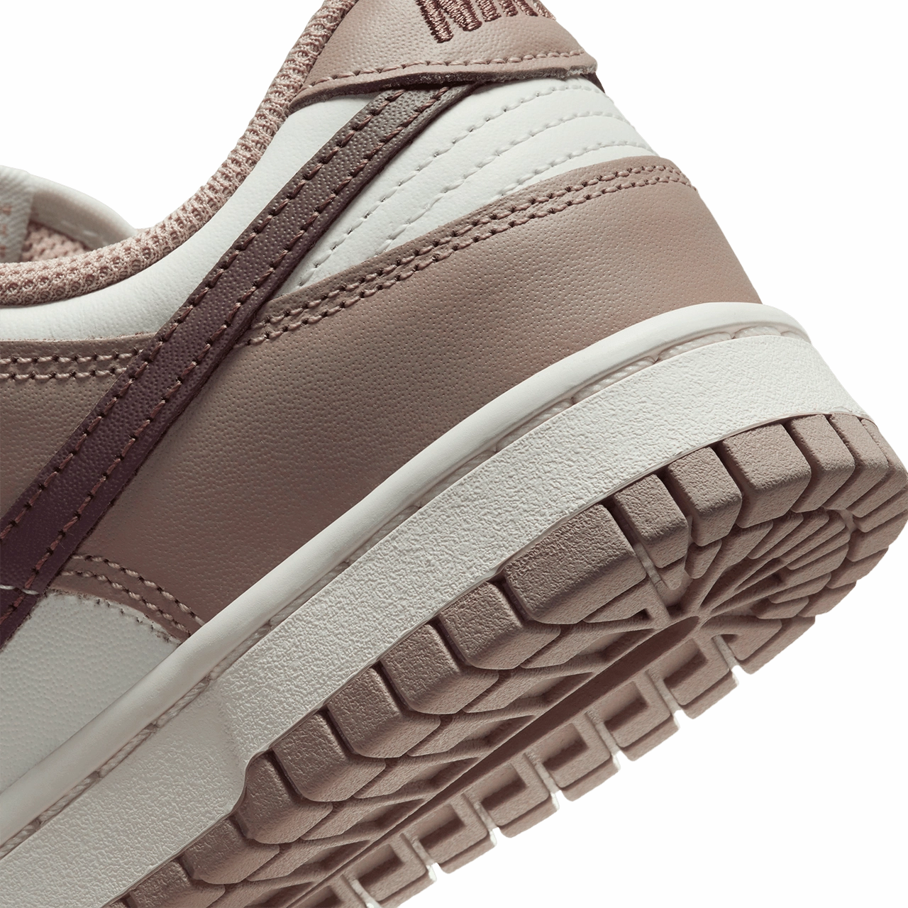 Wmns Nike Dunk Low 'Plum Eclipse'