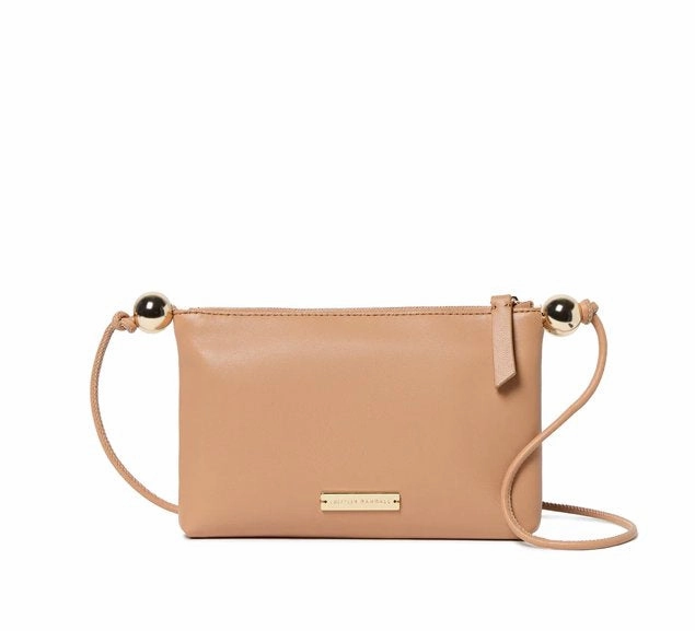 Yasmine Flat Clutch Dune